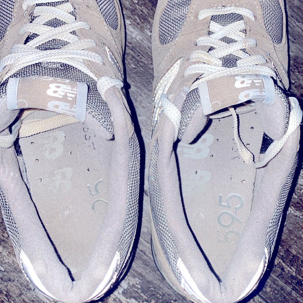 Women’s new balance 595 tennis shoes in excellent condition!!! Size 7.5 - Picture 4 of 12